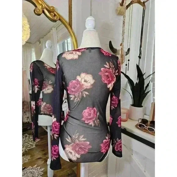 Charlotte Russe Women's Size M Black Flowered See-through Bodysuit NWT - Picture 2 of 7
